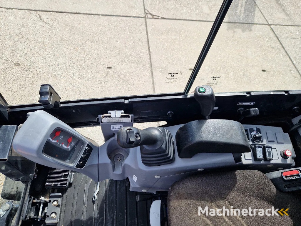 Kubota KX019-4 met 1990 uur