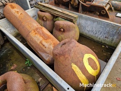 diversen-stalen-sloopkogels---beulen