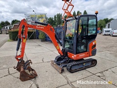 kubota-kx019-4-cw05-met-2-bakken