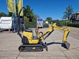 Minituur van Yanmar SV08-1A gewicht 960kg.