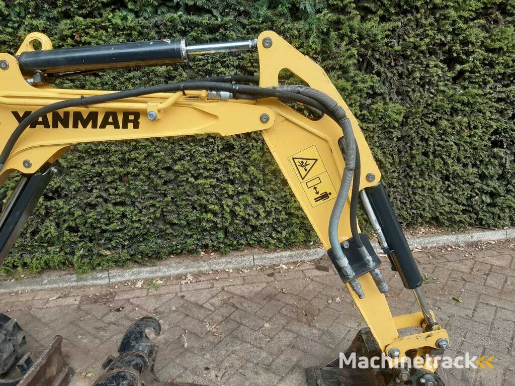 Yanmar Vio12