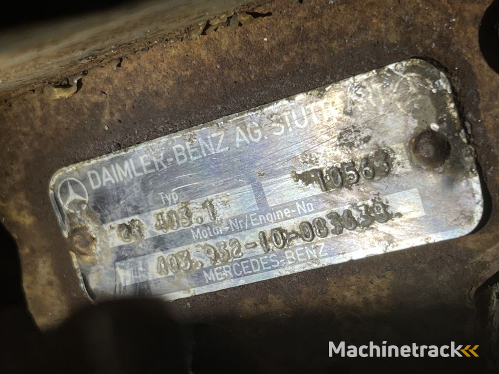 Mercedes-Benz OM 403
