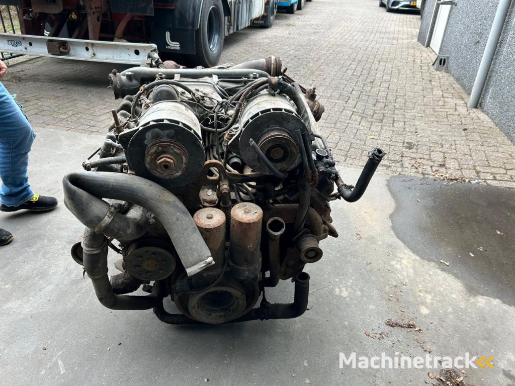 Mercedes-Benz 38.442