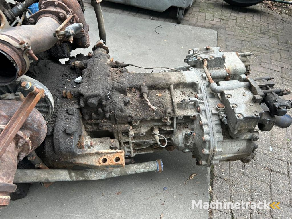 Mercedes-Benz 38.442