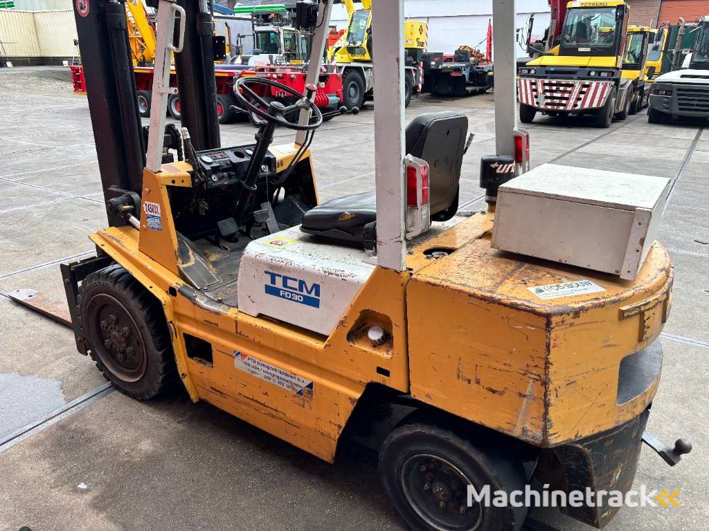 TCM FD 30 Z7T Diesel 3000kg Heftruck