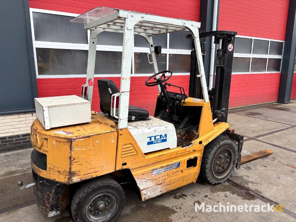 TCM FD 30 Z7T Diesel 3000kg Heftruck