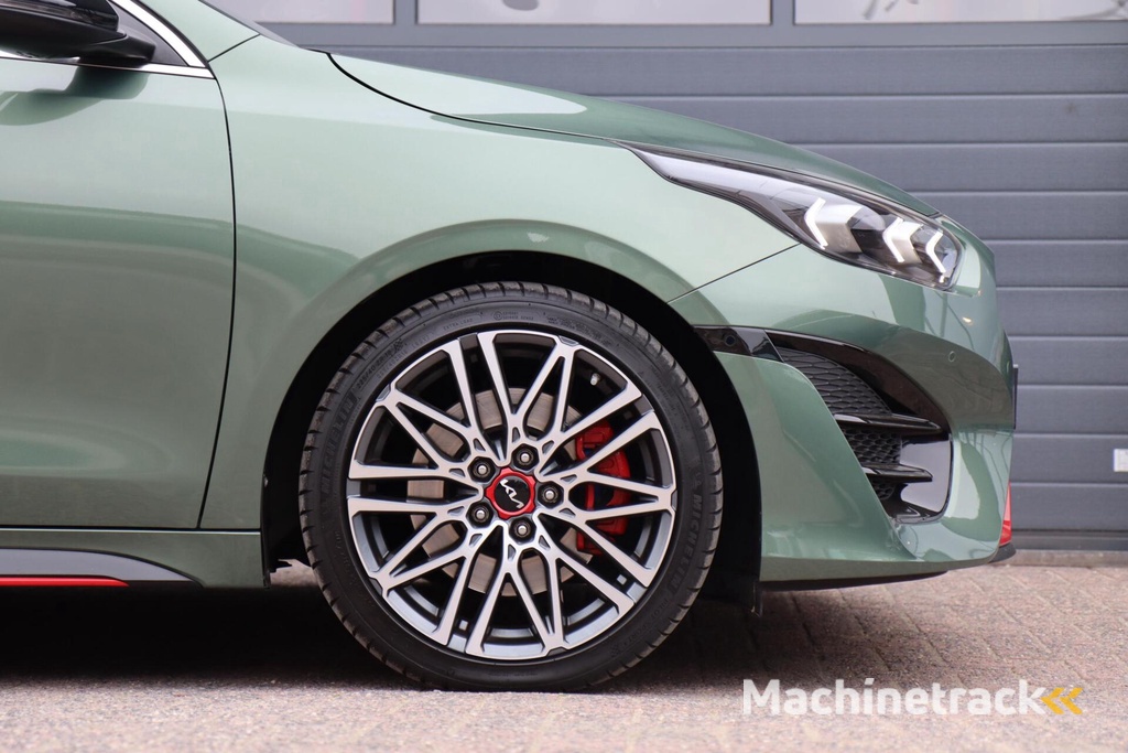 Kia ProCeed 1.6 T-GDi GT /PANODAK/MEMORY/VIRTUAL/STOEL+STUURVERW./CARPLAY/JBL/CAMERA!