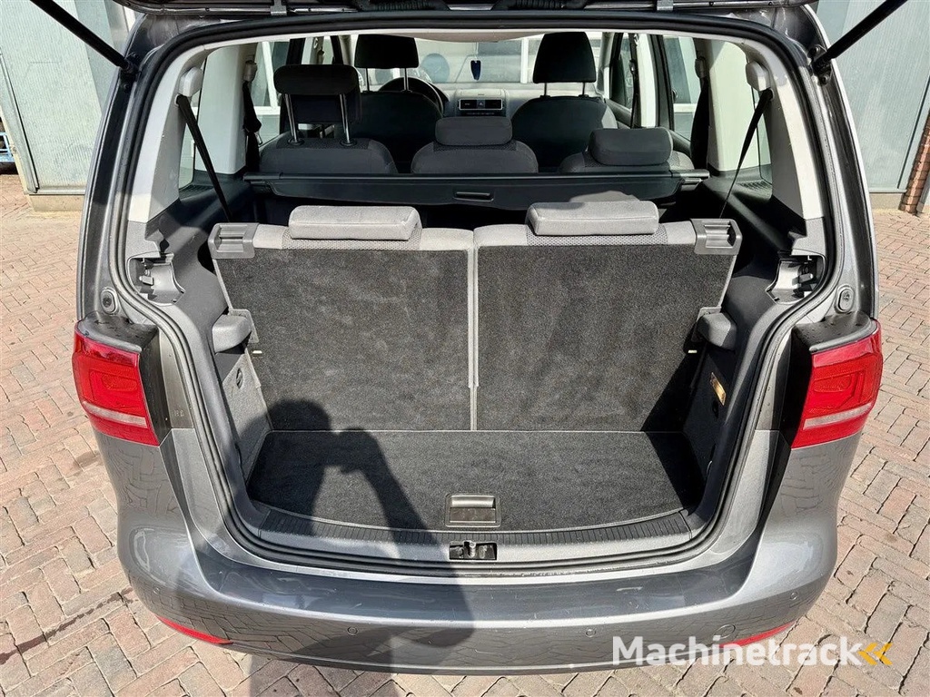 Volkswagen Touran 1.2 TSI 105pk 7 Pers LMV export