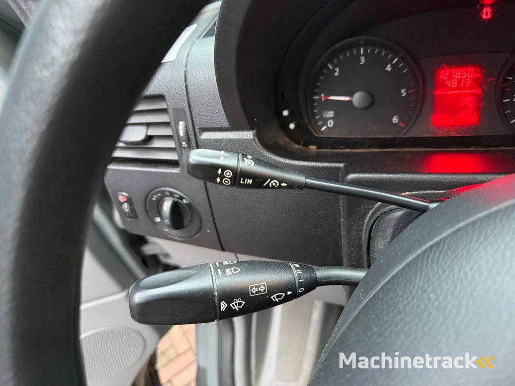 Volkswagen Crafter 50 2.0 136 PK 3 zits Airco Cruise Camera Nette Auto! 11/2015