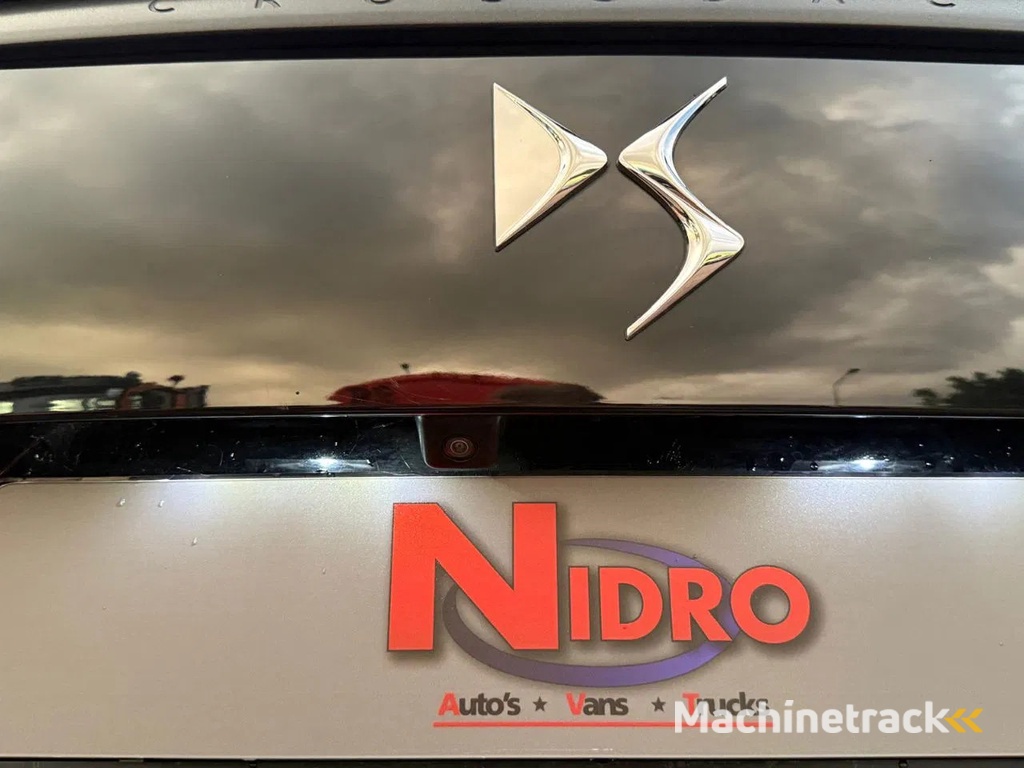 DS DS 7 Crossback DS Performance Line NL Auto 360 Cam Xenon Led Groot Navi Leder/ Alcantara Cruise Lmv Veel Opties!