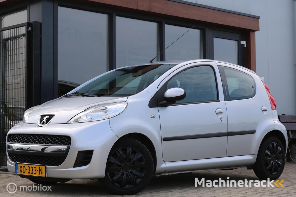 Peugeot 107 1.0-12V Urban Move | Airco | Elektrisch pakket |