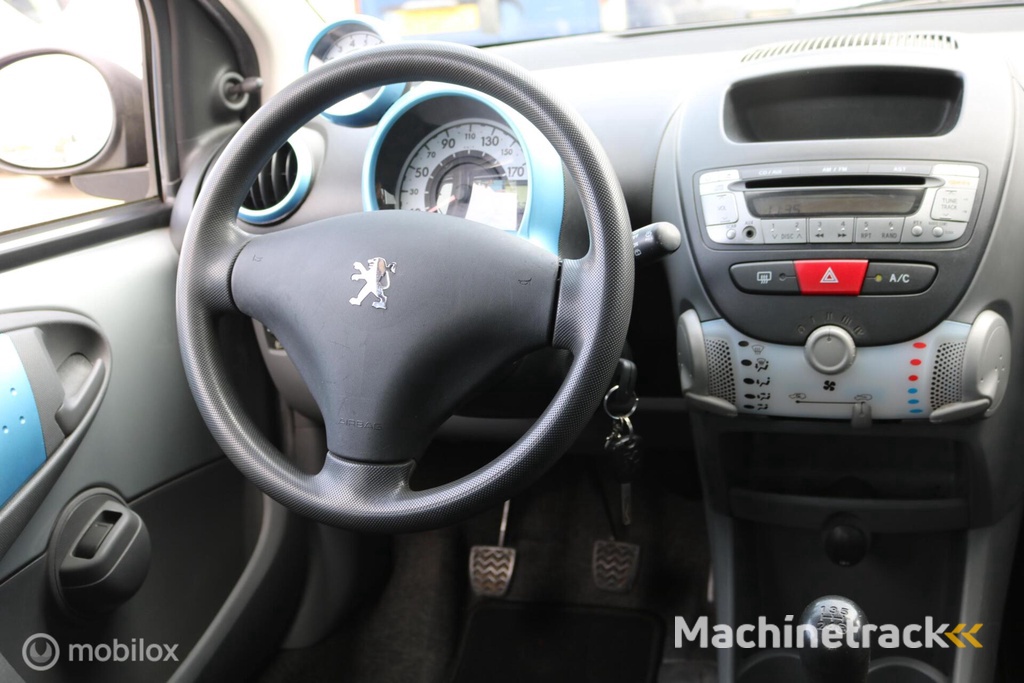 Peugeot 107 1.0-12V Urban Move | Airco | Elektrisch pakket |