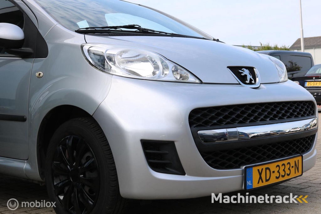 Peugeot 107 1.0-12V Urban Move | Airco | Elektrisch pakket |