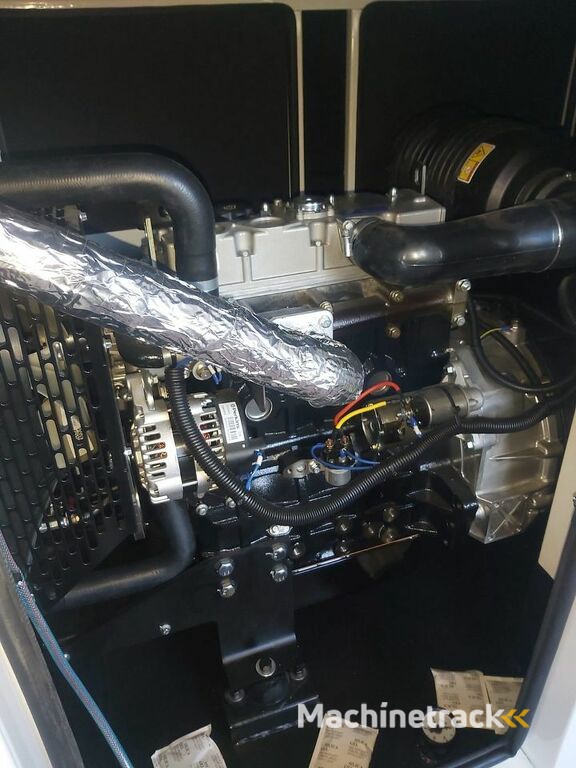 Noodgenerator 22kVA Perkins Motorstroomgenerator TOPKWALITEIT