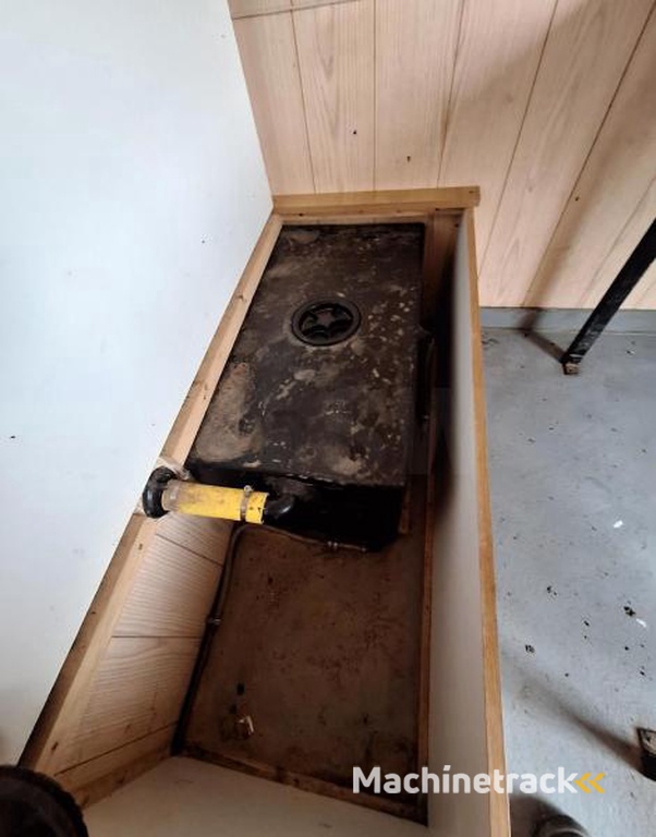 REMORQUE BASE VIE CABANE DE CHANTIER