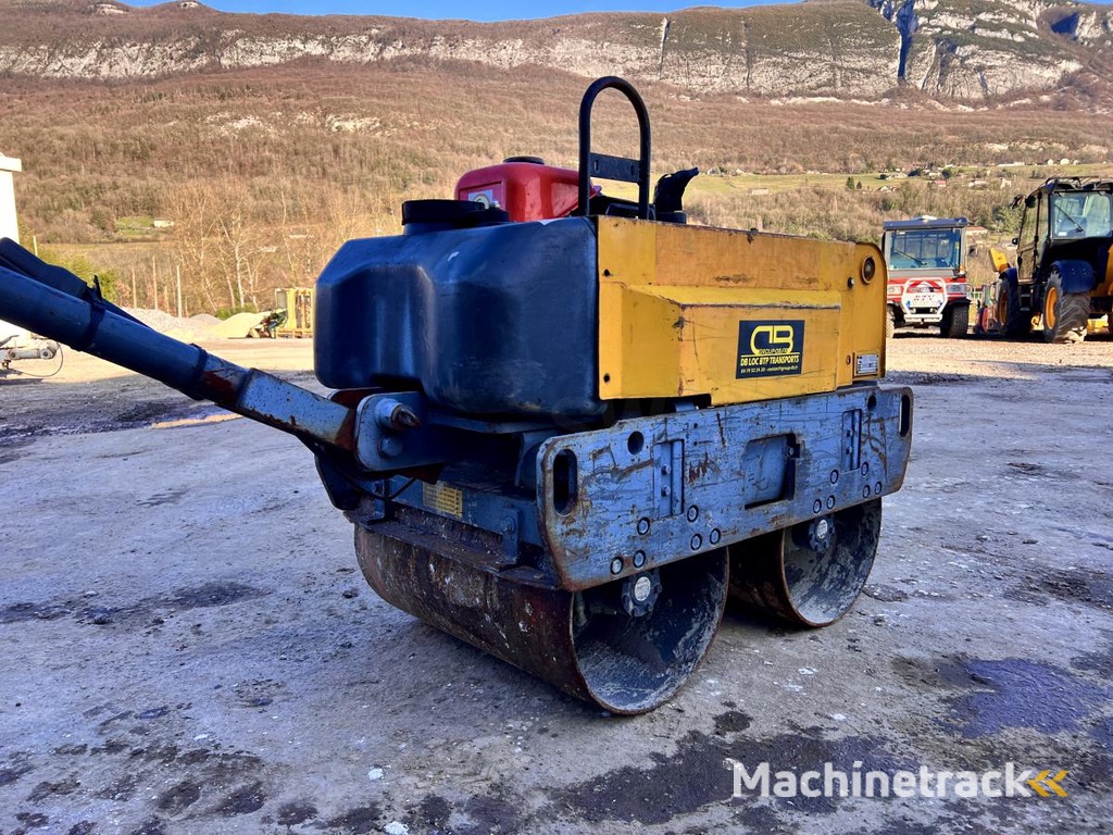 BELLE-GROUP Compacteur à main