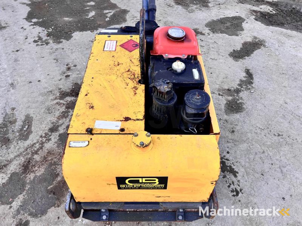 BELLE-GROUP Compacteur à main