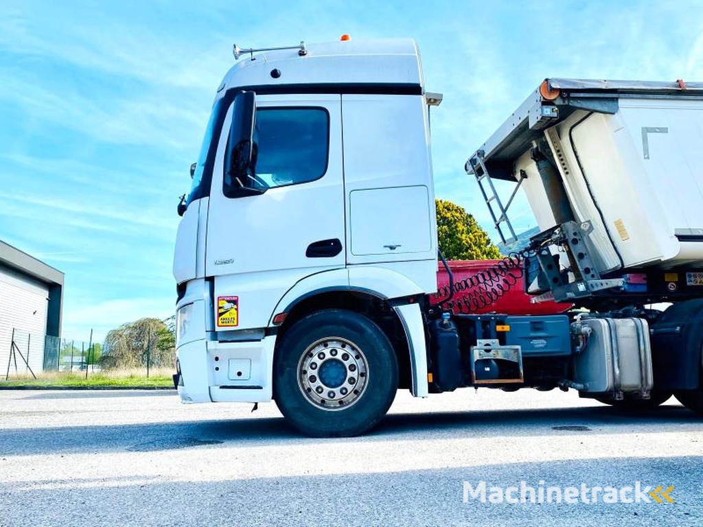 MERCEDES Tracteur routier ACTROS 1851 4X2 avec KIT HYDRAULIQUE