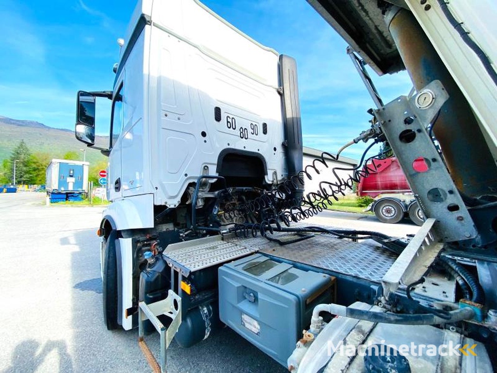 MERCEDES Tracteur routier ACTROS 1851 4X2 avec KIT HYDRAULIQUE