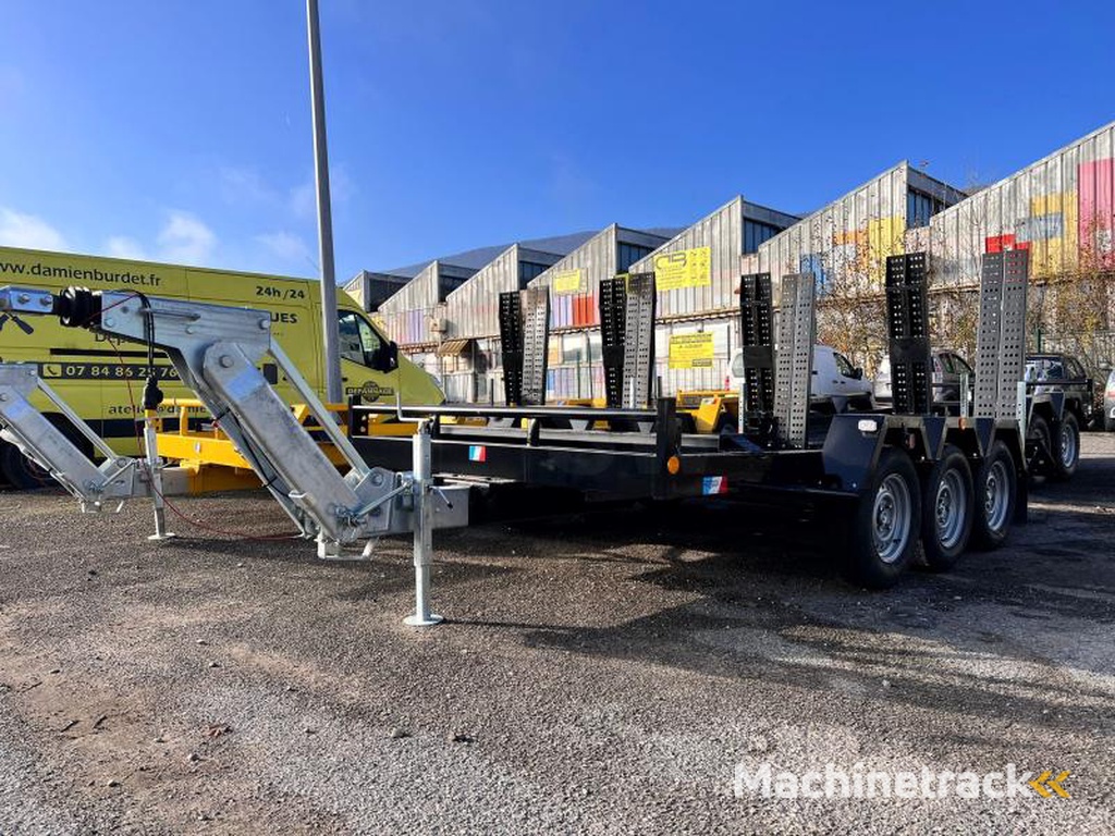 Moiroud TR3500 3 ESSIEUX 3T5 NEUVE MOIROUD NOIRE LARGE