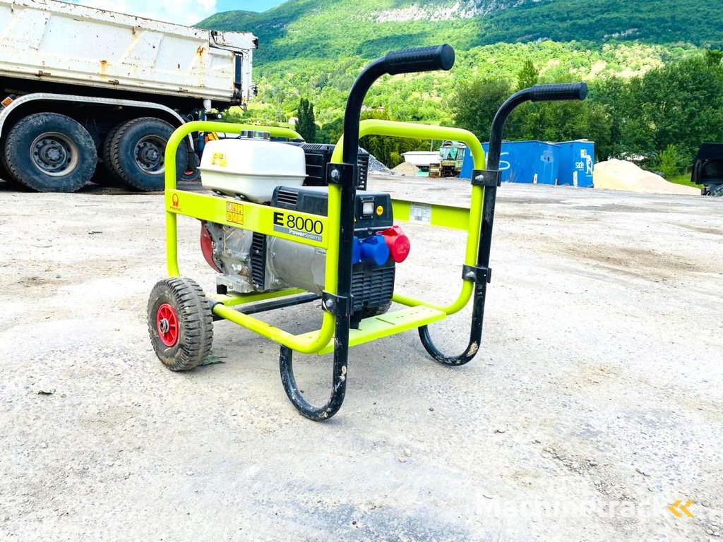 Pramac E8000-Groupe-électrogène