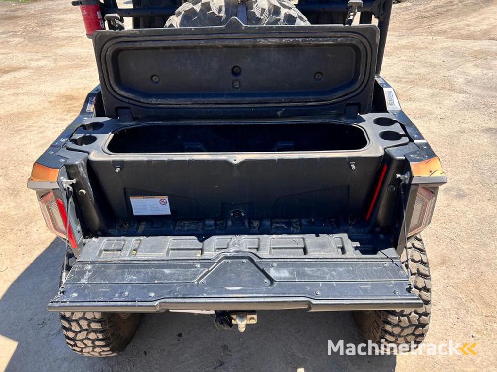 Yamaha BUGGY-SSV-RMAX-1000-WOLVERINE