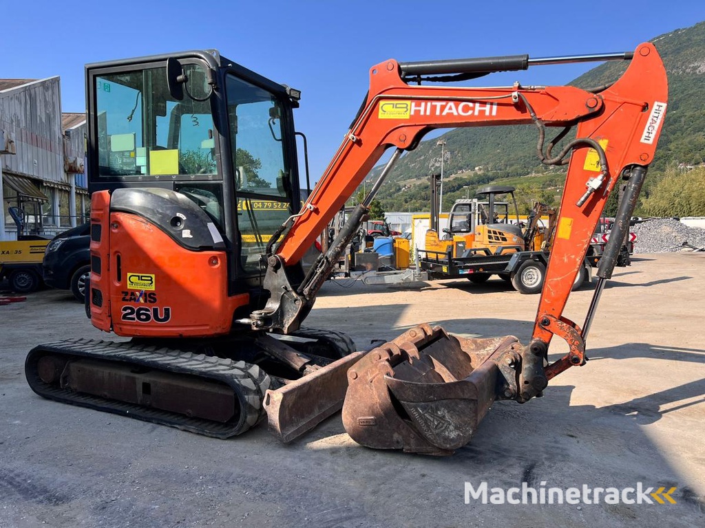 Hitachi ZX26U-5A-MINI-PELLE-2,7T
