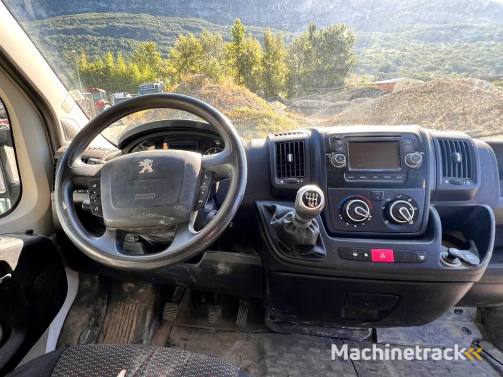 Peugeot Boxer-2-2,2L-HDI-130-L2H1