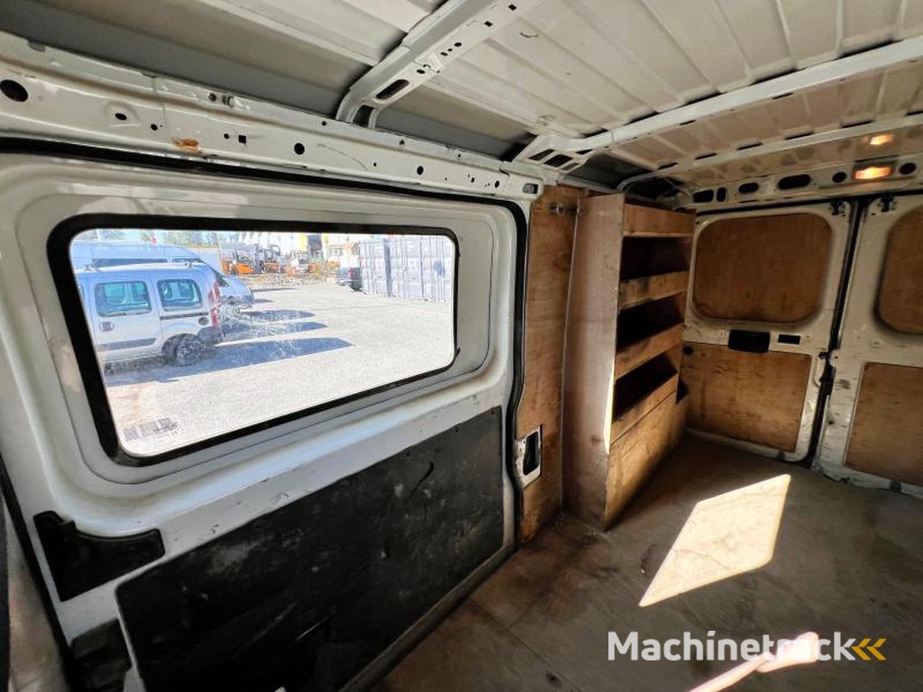 Peugeot Boxer-2-2,2L-HDI-130-L2H1