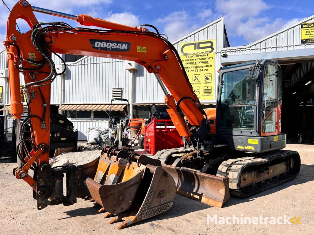 Doosan DX85R-3-PELLE-A-CHENILLES-8,5T