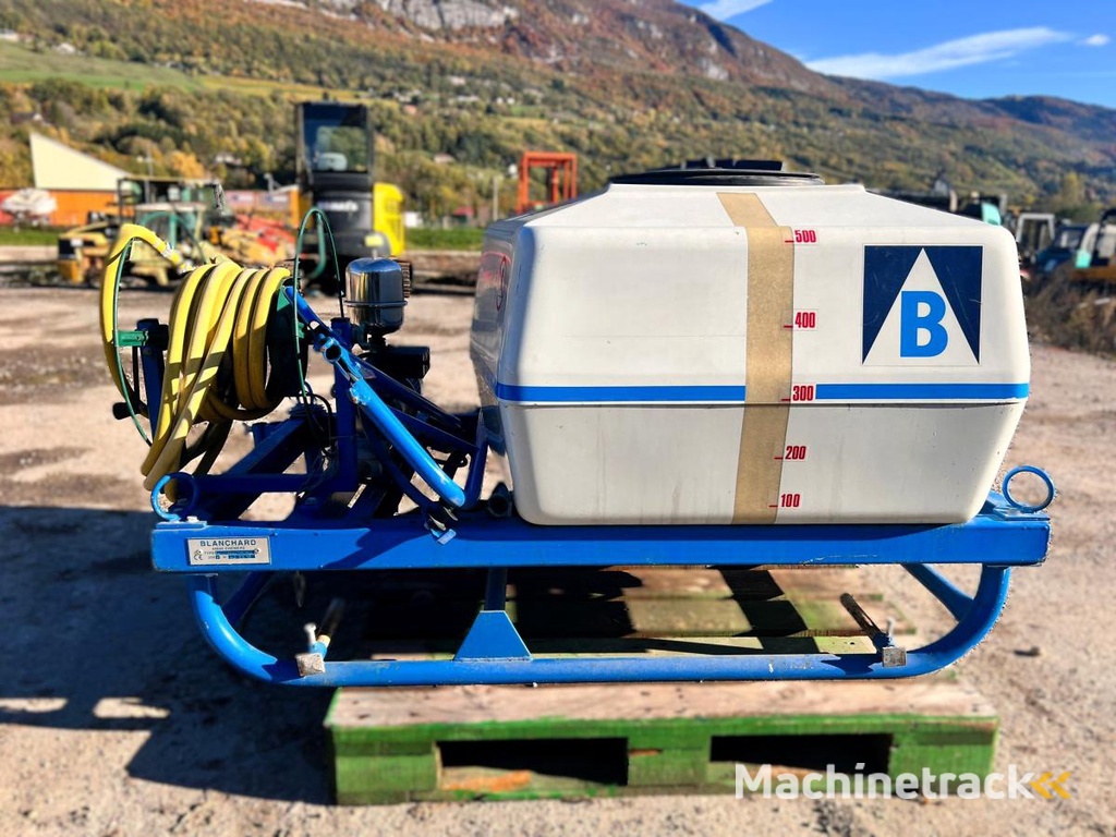BLANCHARD CUVE D'ARROSAGE PULVERISATEUR