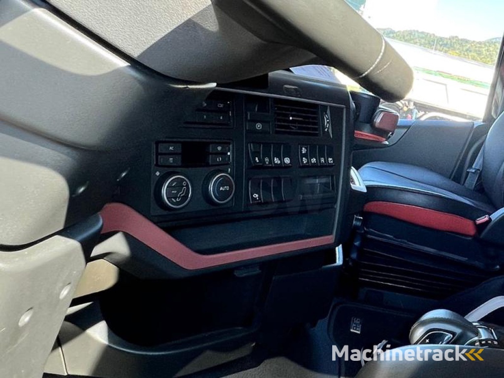 Volvo FH16-750cv-4x2-Cabine-Glob-Hydraulique