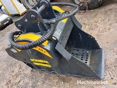 godet-concasseur-mb-bf60-pour-pelle-de-10t-à-20t-net-de-tva