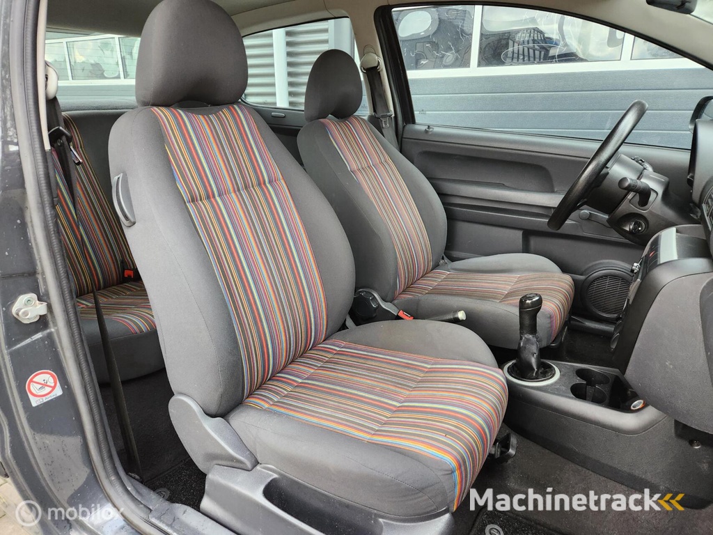 Volkswagen Fox 1.2 Trendline | NAP | ZUINIG | NIEUWE APK