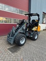 Minituur van Giant G2700 HD