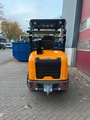 Minituur van Giant G2700 HD