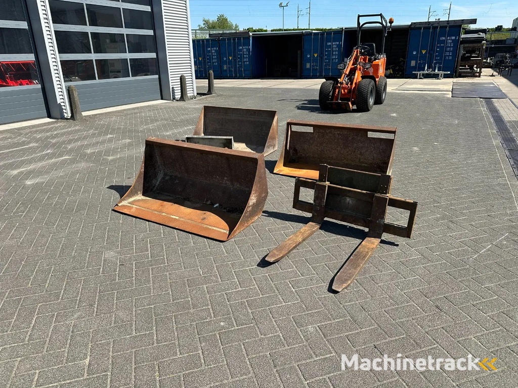 Knikmops gebruikte hulpstukken!