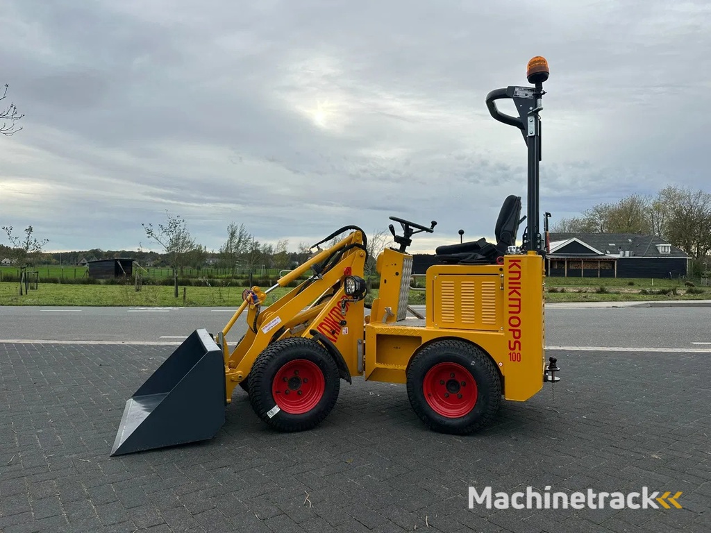 Knikmops 100 | Bouwjaar 2018 | 1627 uur