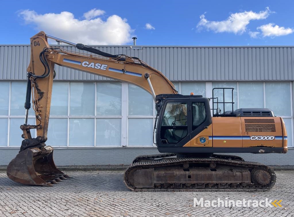 CASE CX 300 D       2017