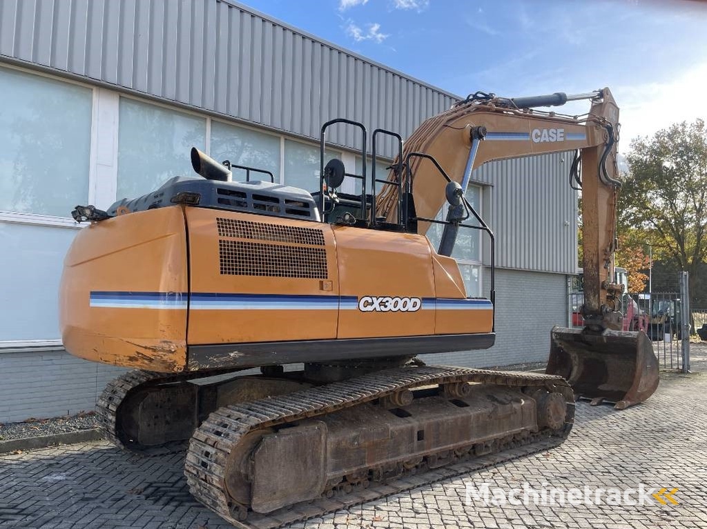 CASE CX 300 D       2017
