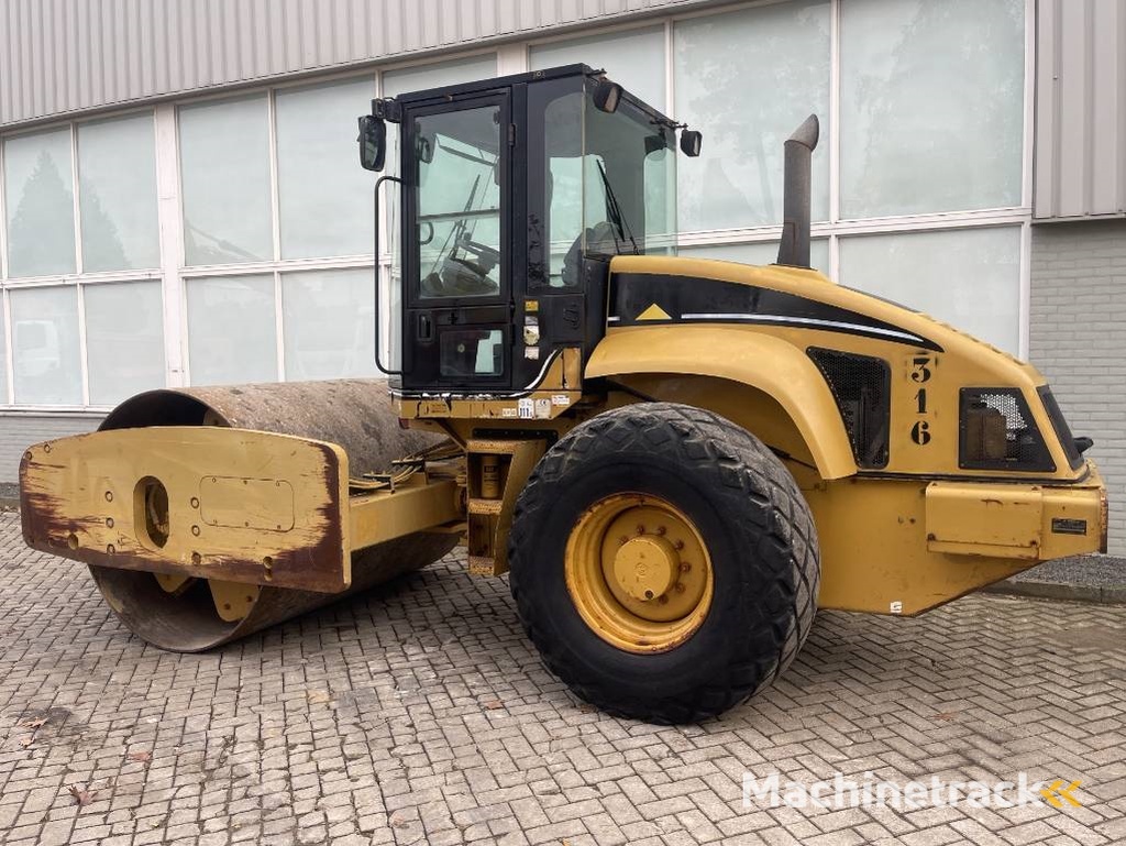 CAT CS 573 E       2004