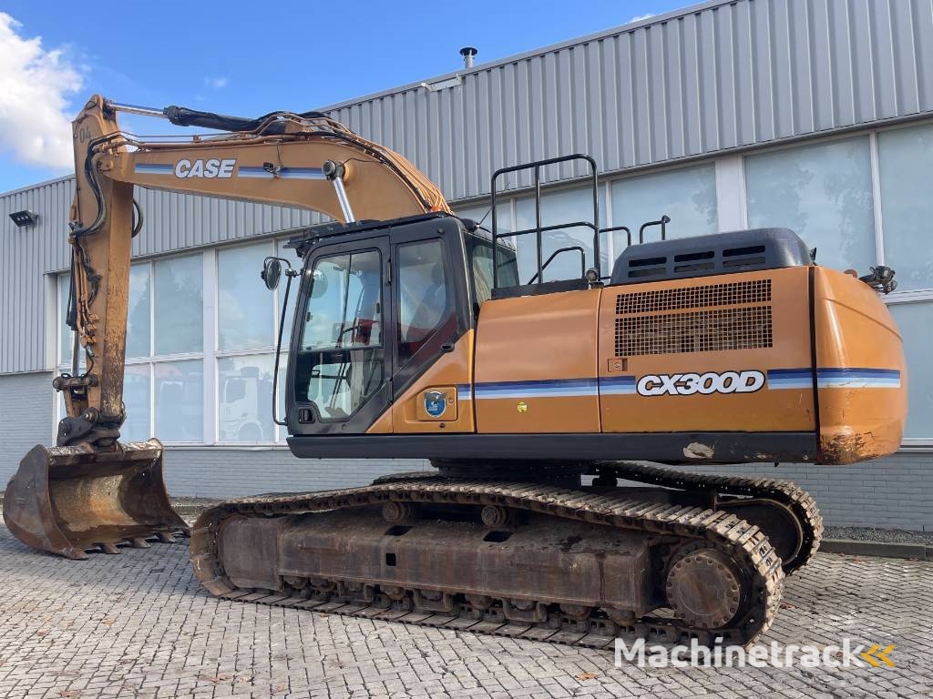 CASE CX 300 D       2017
