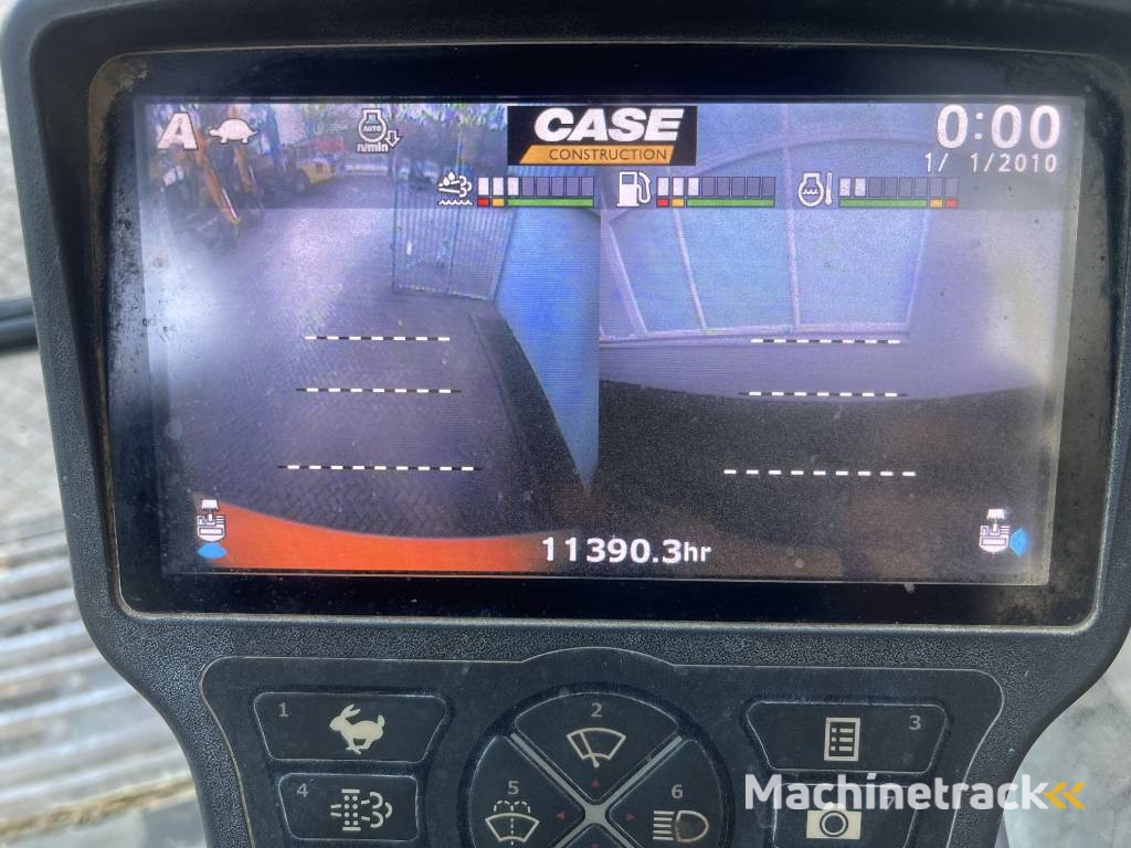 CASE CX 300 D       2017