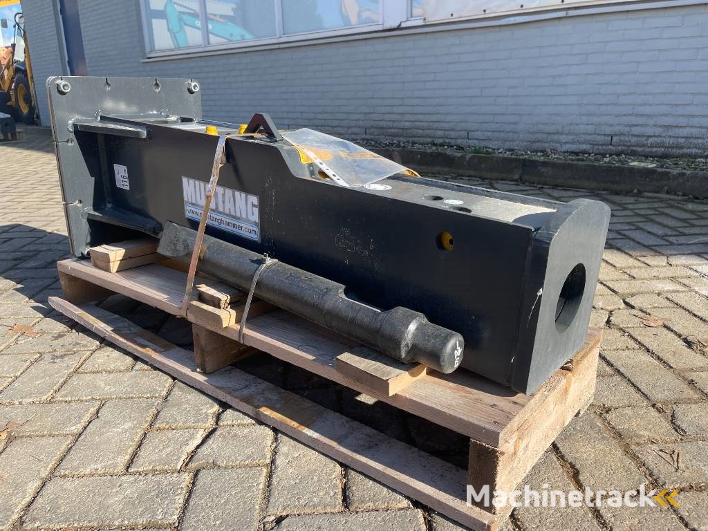 Mustang HM 702     2024   Unused