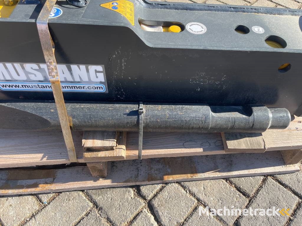 Mustang HM 702     2024   Unused