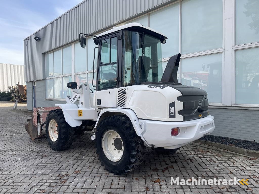 Volvo L 30 G  2020   CE