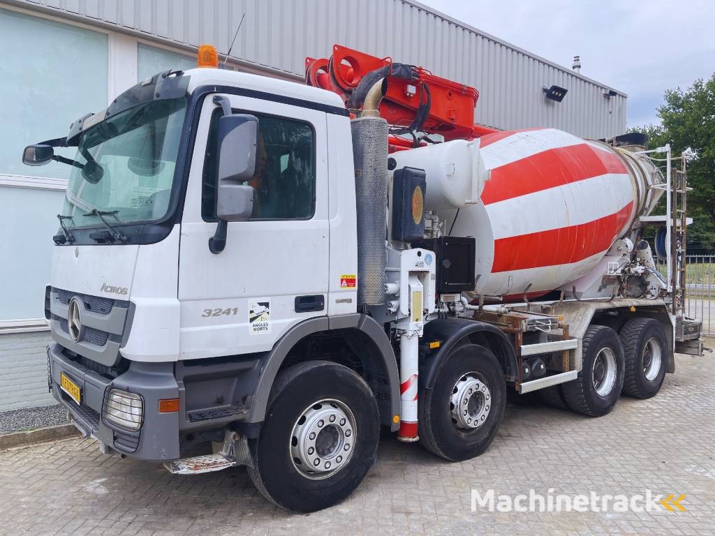 Mercedes-Benz Actros 3241  Putzmeister M24/3  2013 8X4