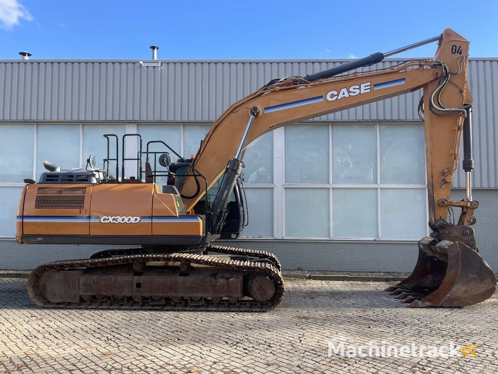 CASE CX 300 D       2017