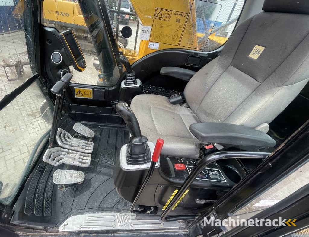 JCB JS 210 LC    2017