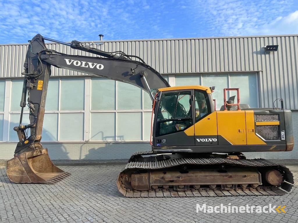 Volvo EC 220 EL    2016   TOPCON 3D GPS